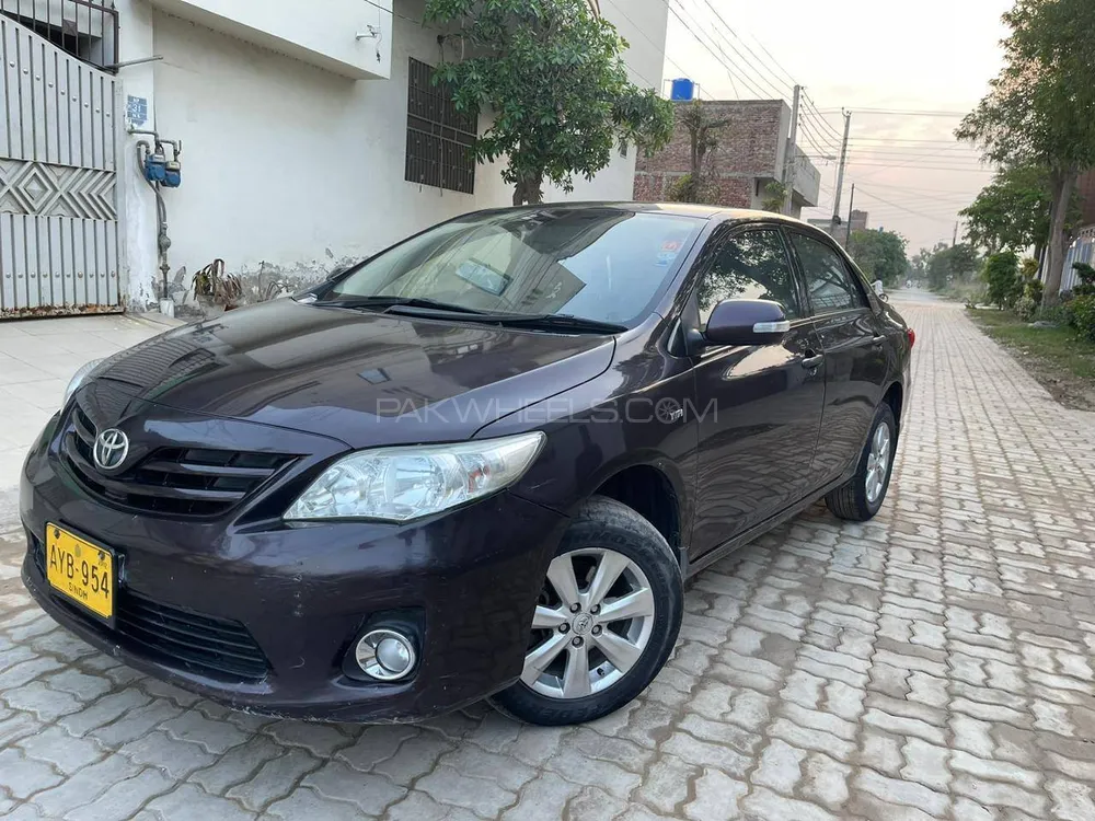 Toyota Corolla 2012 for Sale in Okara Image-1