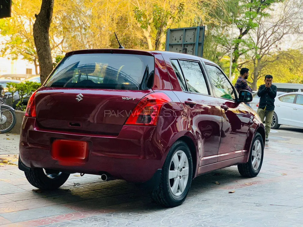 Suzuki Swift 2013 for Sale in Islamabad Image-1