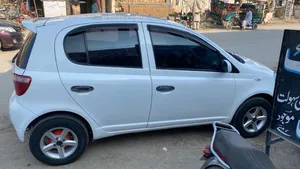 Toyota Vitz F 1.3 1999 for Sale