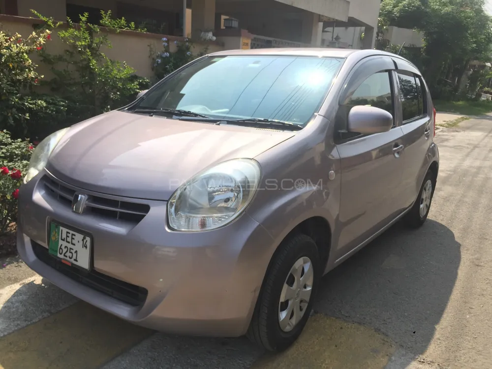 Toyota Passo 2011 for Sale in Lahore Image-1