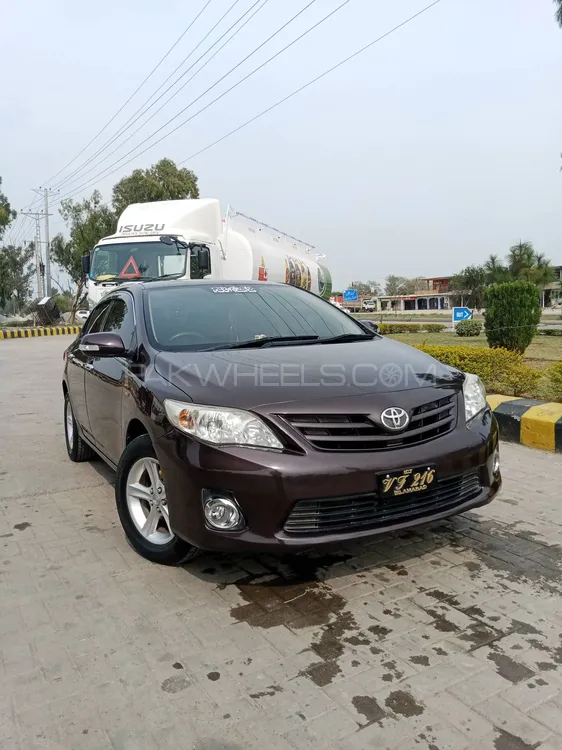 Toyota Corolla 2012 for Sale in Islamabad Image-1