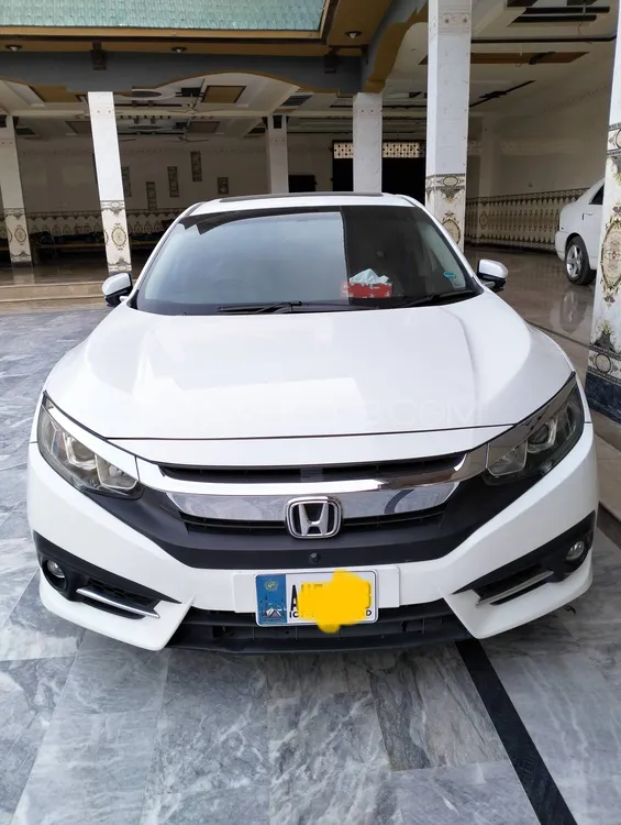 Honda Civic 2018 for Sale in Peshawar Image-1