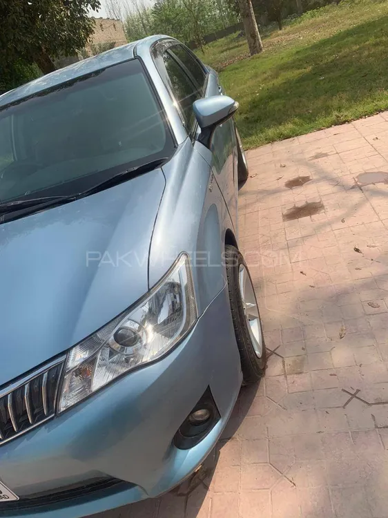 Toyota Corolla Axio 2015 for Sale in Charsadda Image-1