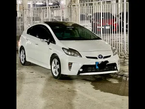 Toyota Prius G Touring Selection Leather Package 1.8 2012 for Sale