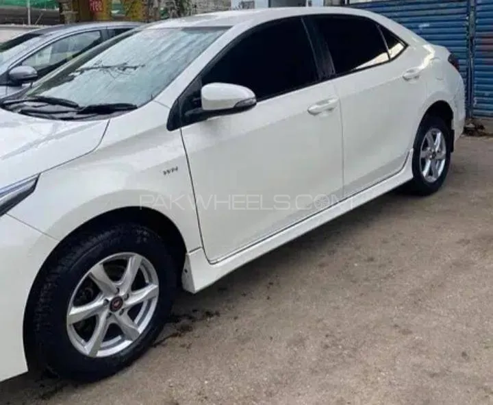 Toyota Corolla 2019 for Sale in Karachi Image-1