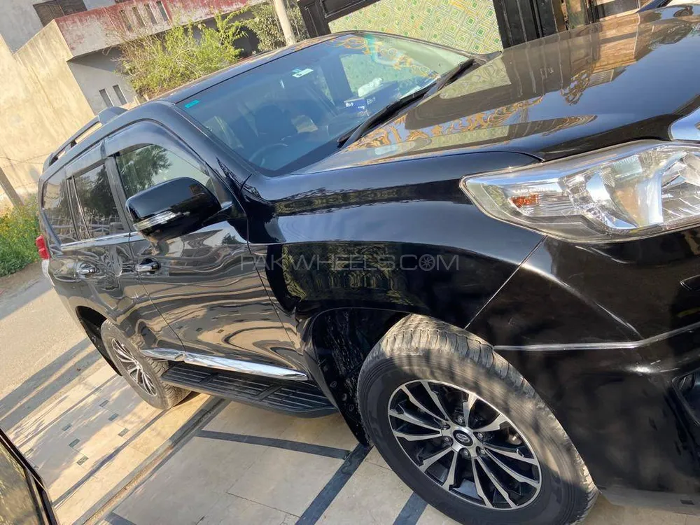 Toyota Prado 2012 for Sale in Lahore Image-1