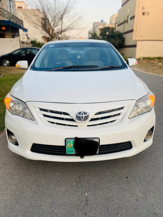 Toyota Corolla 2013 for Sale in Lahore Image-1