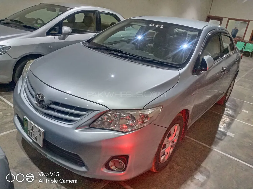 Toyota Corolla 2013 for Sale in Multan Image-1