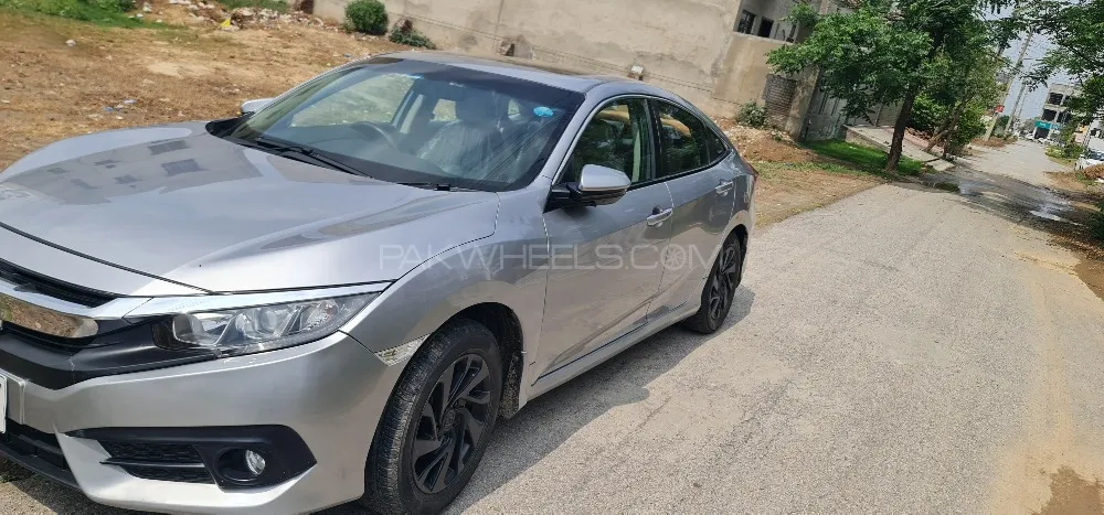Honda Civic 2017 for Sale in Lahore Image-1