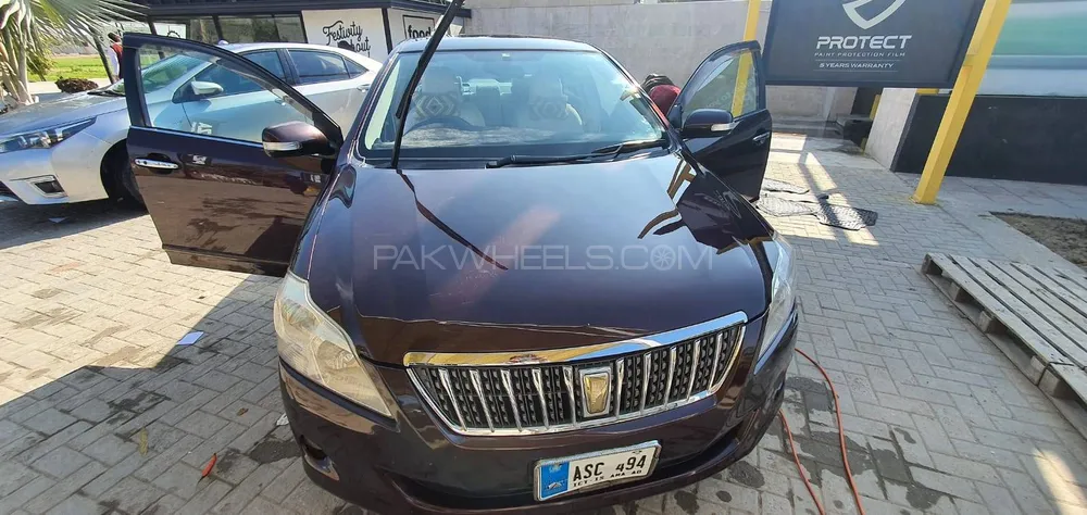 Toyota Premio 2007 for Sale in Chakwal Image-1