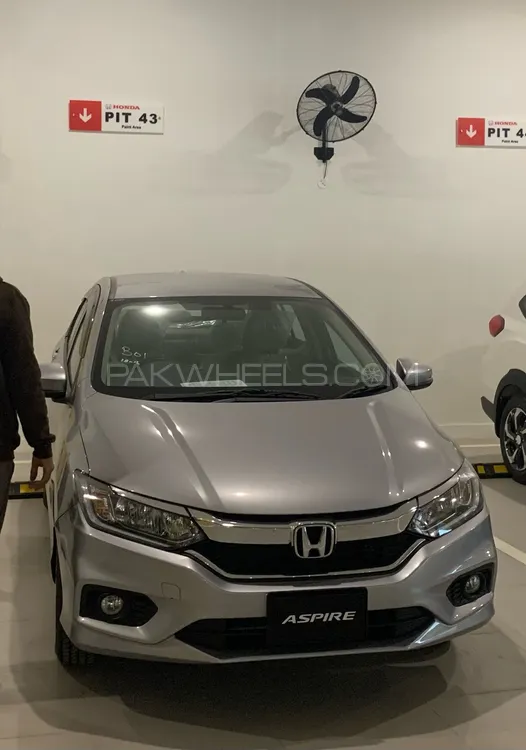 Honda City 2023 for Sale in Bahawalpur Image-1