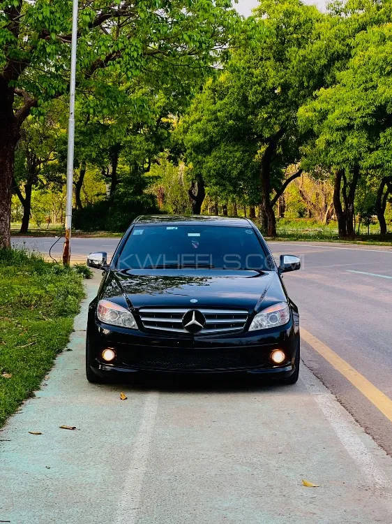 Mercedes Benz C Class 2008 for Sale in Islamabad Image-1