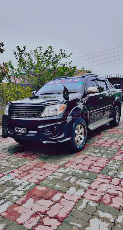 Toyota Hilux 2005 for Sale in Mandi bahauddin Image-1