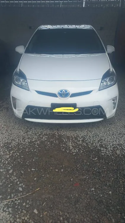 Toyota Prius 2015 for Sale in Swabi Image-1