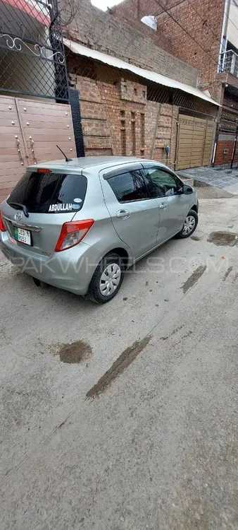 Toyota Vitz 2011 for Sale in Faisalabad Image-1