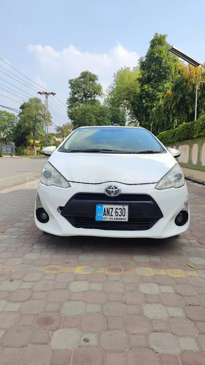 Toyota Aqua 2015 for Sale in Lahore Image-1