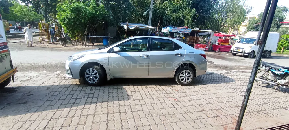 Toyota Corolla 2018 for Sale in Lahore Image-1