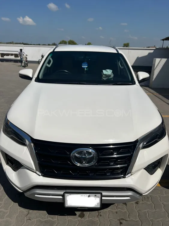 Toyota Fortuner 2021 for Sale in Gujranwala Image-1