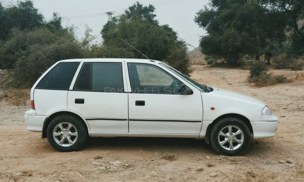 Suzuki Cultus 2005 for Sale in Jand Image-1