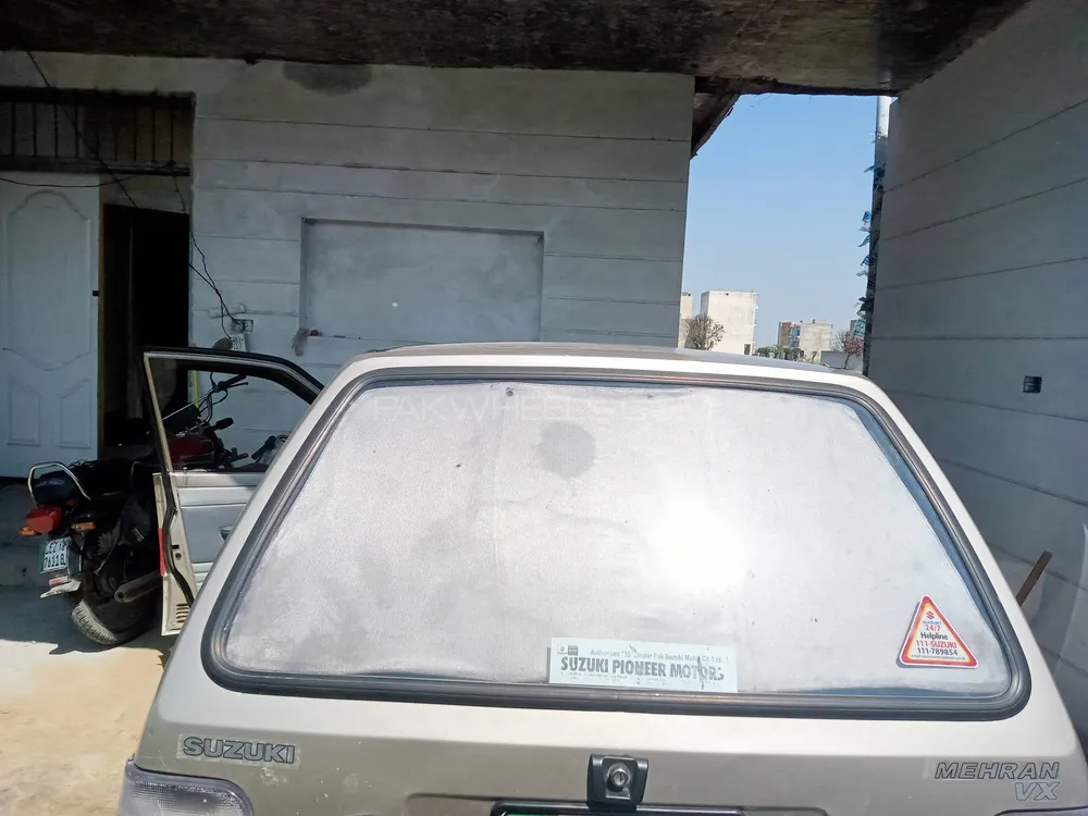Suzuki Mehran 2015 for Sale in Lahore Image-1