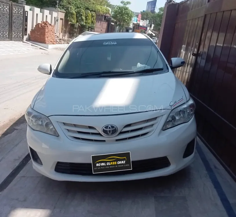 Toyota Corolla 2011 for Sale in Lahore Image-1