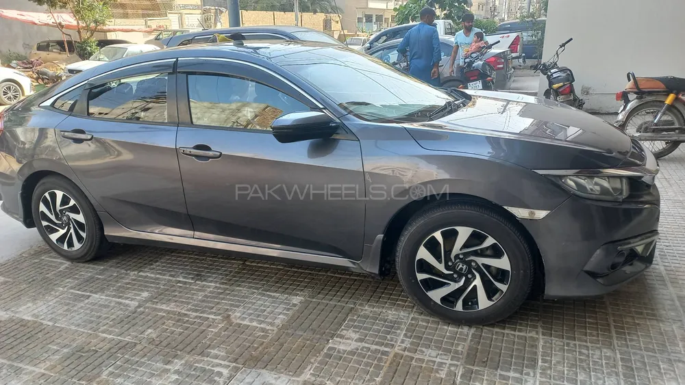 Honda Civic 2019 for Sale in Karachi Image-1