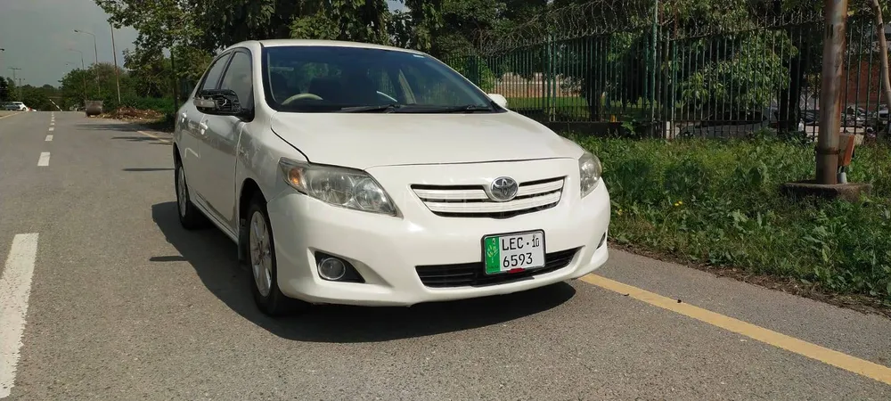 Toyota Corolla 2010 for Sale in Islamabad Image-1