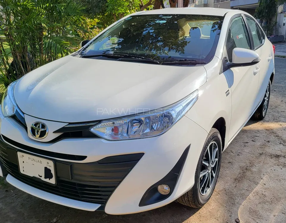ٹویوٹا یارس سیڈان 2020 for Sale in لاہور Image-1