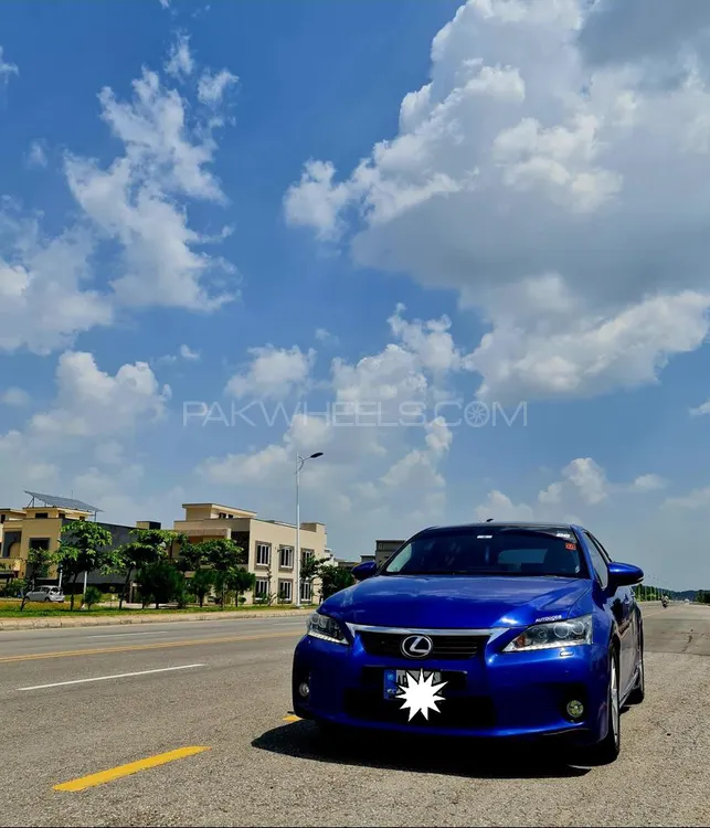 Lexus CT200h 2011 for Sale in Islamabad Image-1