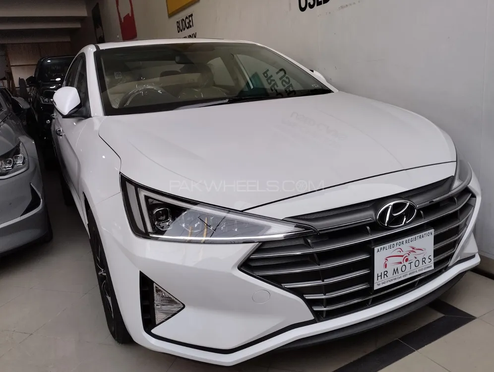 Hyundai Elantra 2023 for Sale in Lahore Image-1