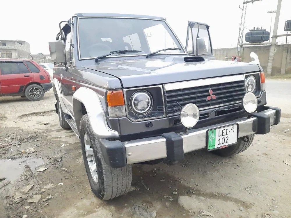 مٹسوبیشی پجیرو 1986 for Sale in راولپنڈی Image-1