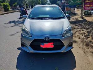 Toyota Aqua S 2015 for Sale
