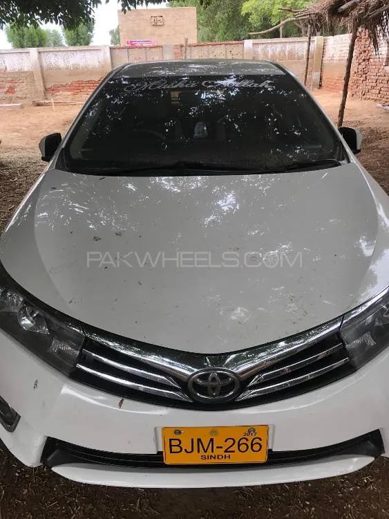 Toyota Corolla 2017 for Sale in Karachi Image-1