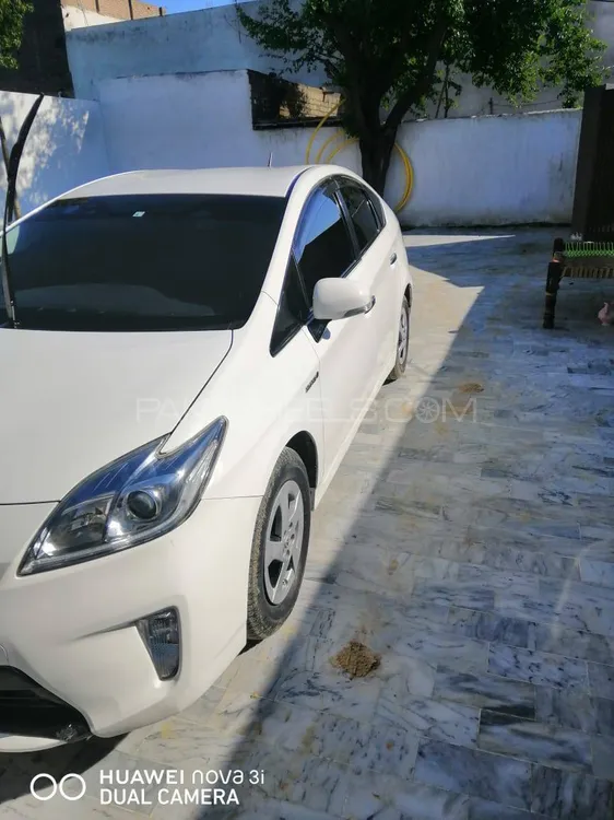 Toyota Prius 2015 for Sale in Swabi Image-1