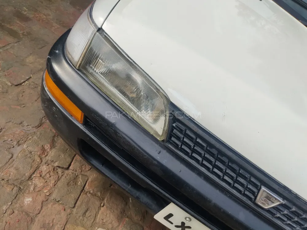 Toyota Corolla 2000 for Sale in Minchanabad Image-1
