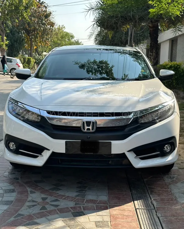 Honda Civic 2021 for Sale in Lahore Image-1