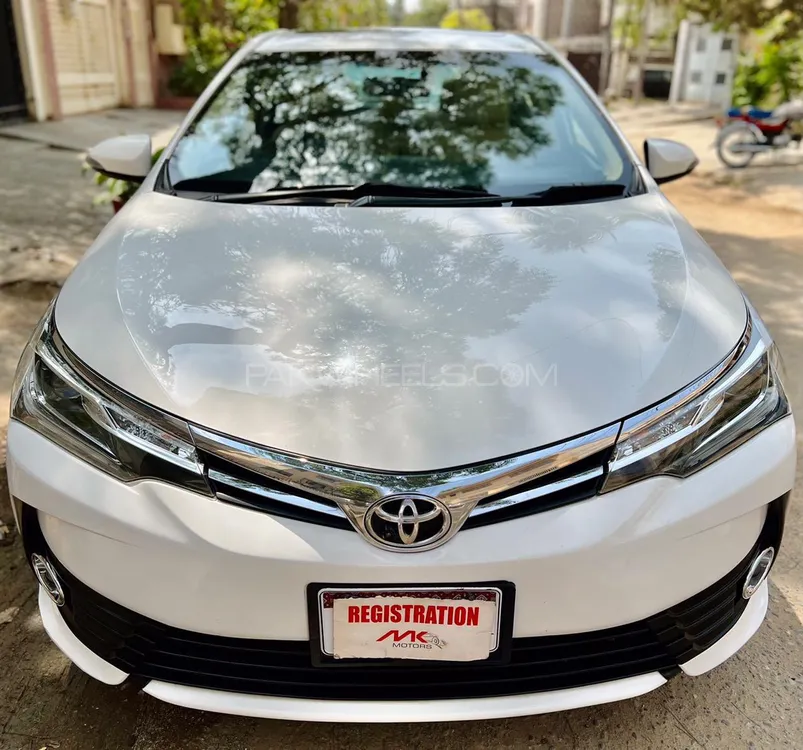 Toyota Corolla 2019 for Sale in Karachi Image-1