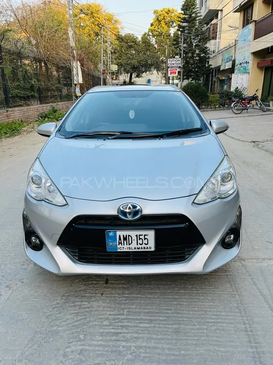 Toyota Aqua 2015 for Sale in Rawalpindi Image-1