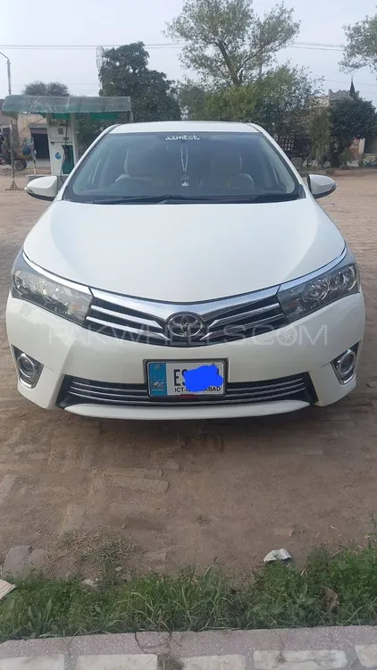 Toyota Corolla 2015 for Sale in Sargodha Image-1