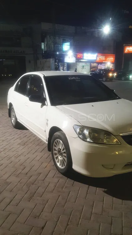 Honda Civic 2004 for Sale in Lahore Image-1
