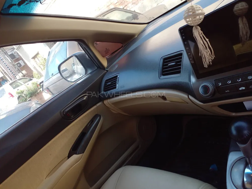 Honda Civic 2011 for Sale in Hyderabad Image-1