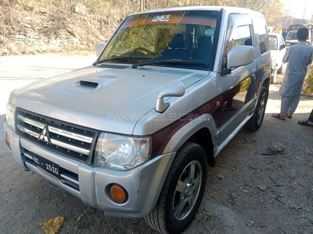 Mitsubishi Pajero Mini 2010 for Sale in Mansehra Image-1