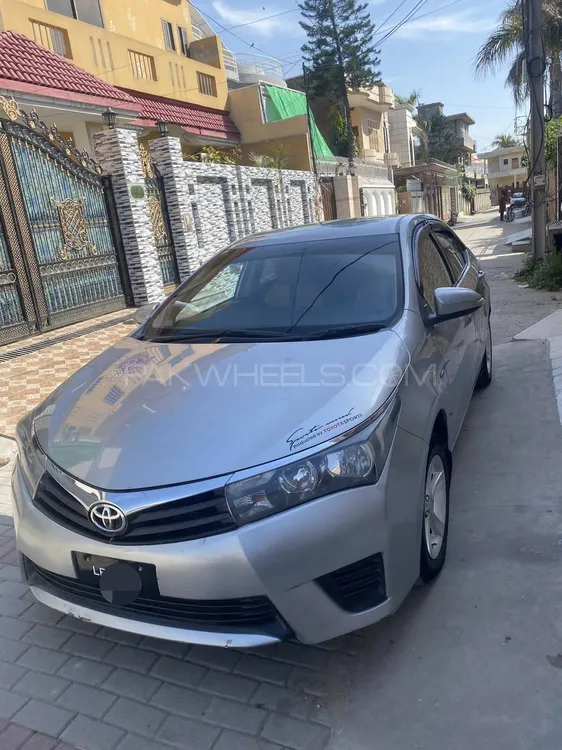 Toyota Corolla 2015 for Sale in Gujrat Image-1