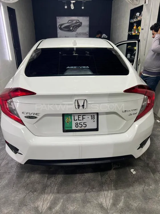 Honda Civic 2018 for Sale in Lahore Image-1