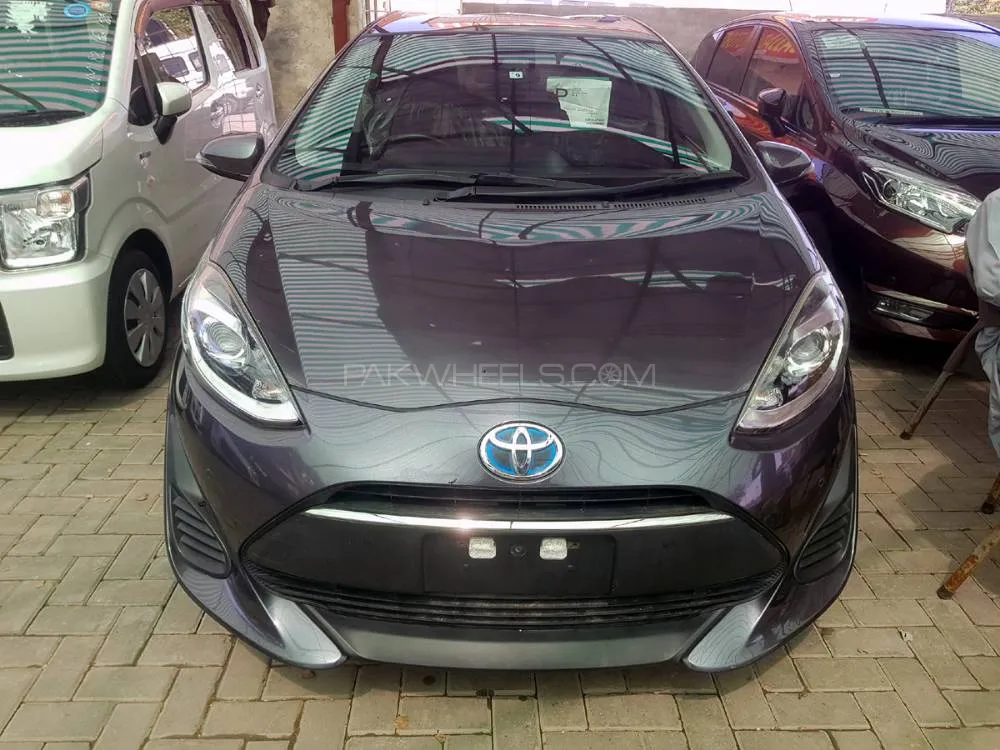 Toyota Aqua 2018 for Sale in Lahore Image-1