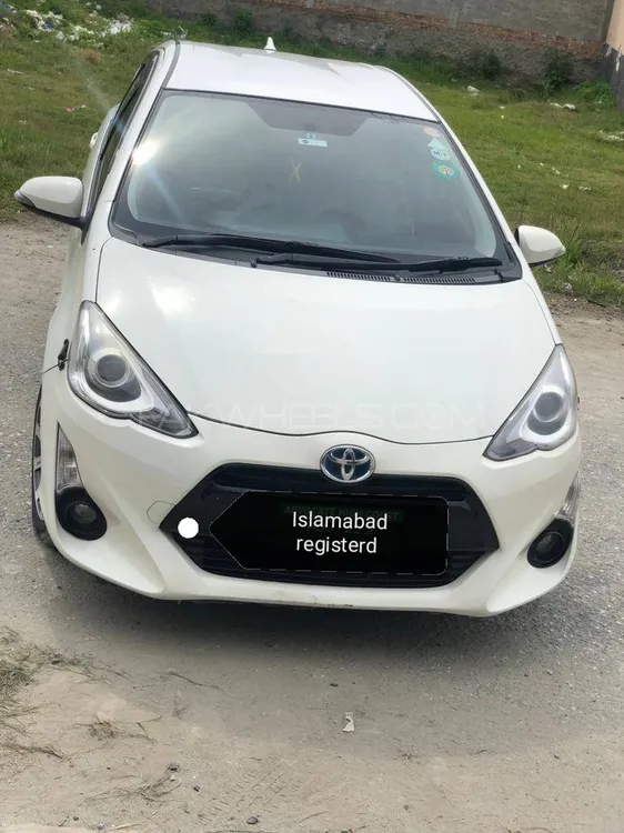 Toyota Aqua 2014 for Sale in Mardan Image-1