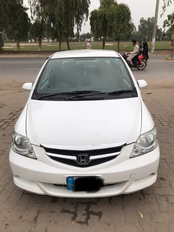 Honda Fit Aria 2006 for Sale in Khanewal Image-1