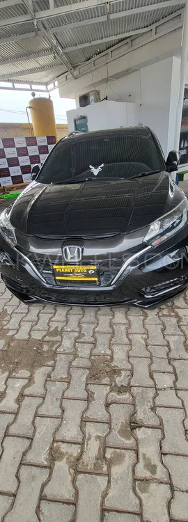 Honda Vezel 2016 for Sale in Peshawar Image-1