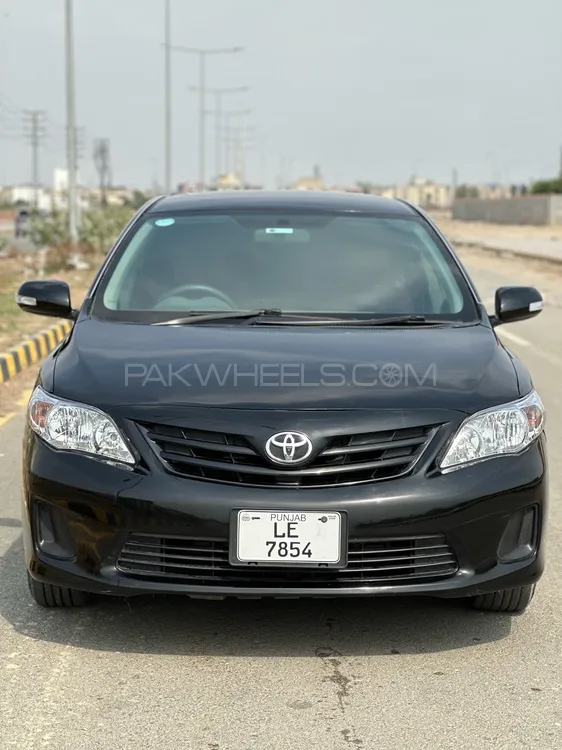 Toyota Corolla 2011 for Sale in Lahore Image-1