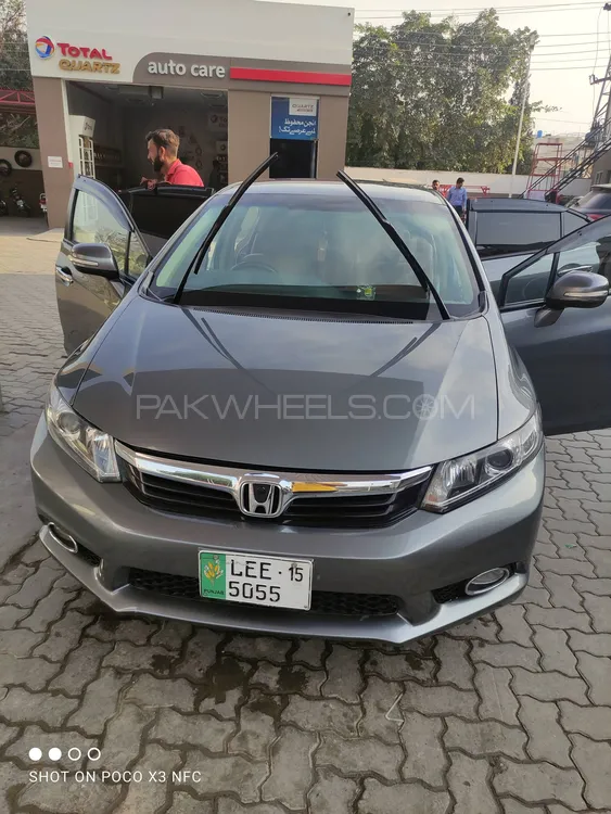 Honda Civic 2015 for Sale in Sahiwal Image-1